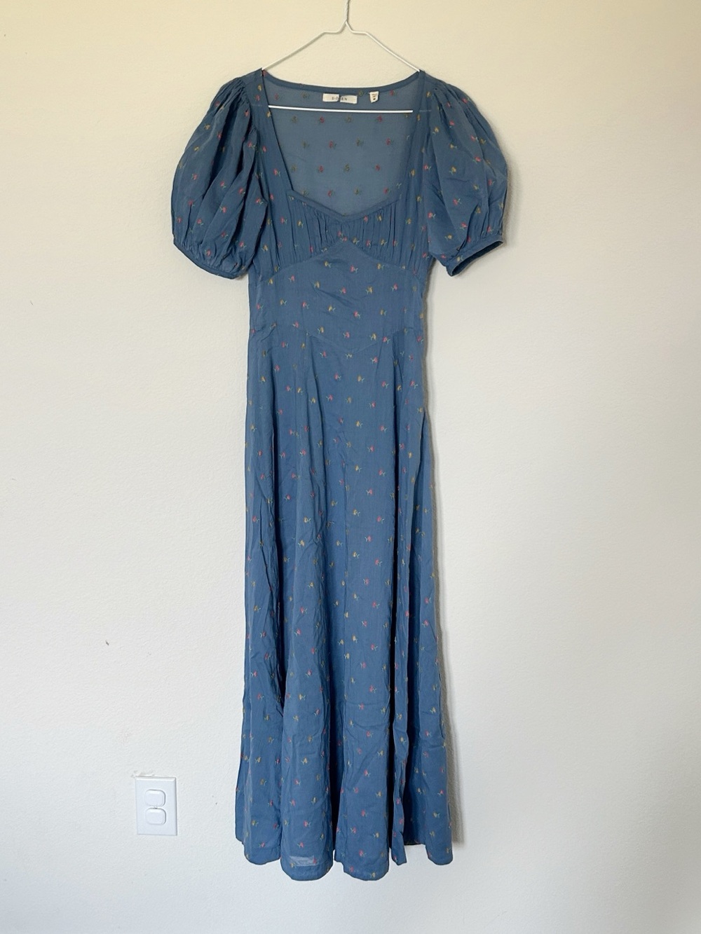 Doen Tetra Maxi Dress Ciel Carnation Embroidery Blue - Picture 4 of 9